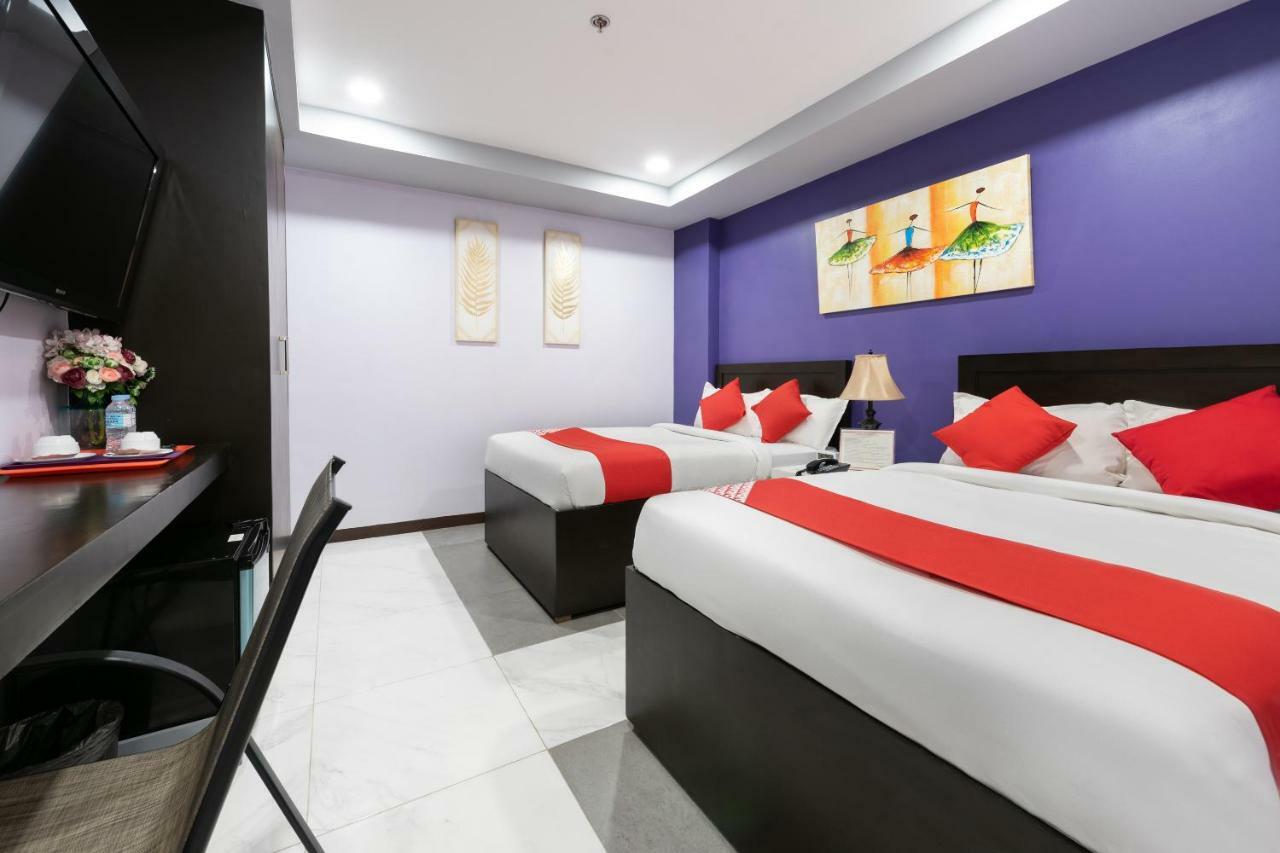 Oyo 171 Amore Hotel Muntinlupa City Exterior foto