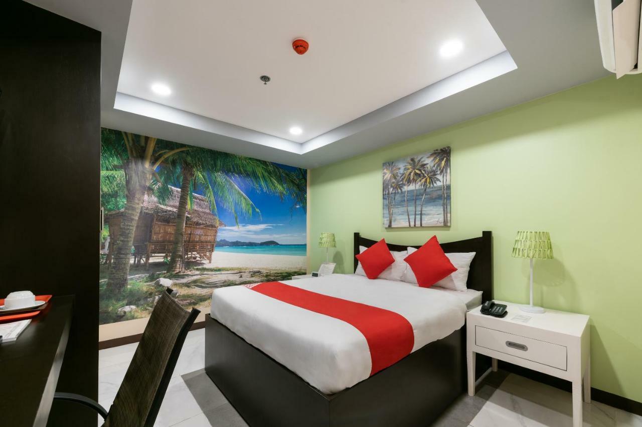 Oyo 171 Amore Hotel Muntinlupa City Exterior foto