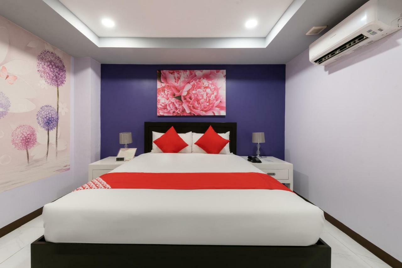 Oyo 171 Amore Hotel Muntinlupa City Exterior foto