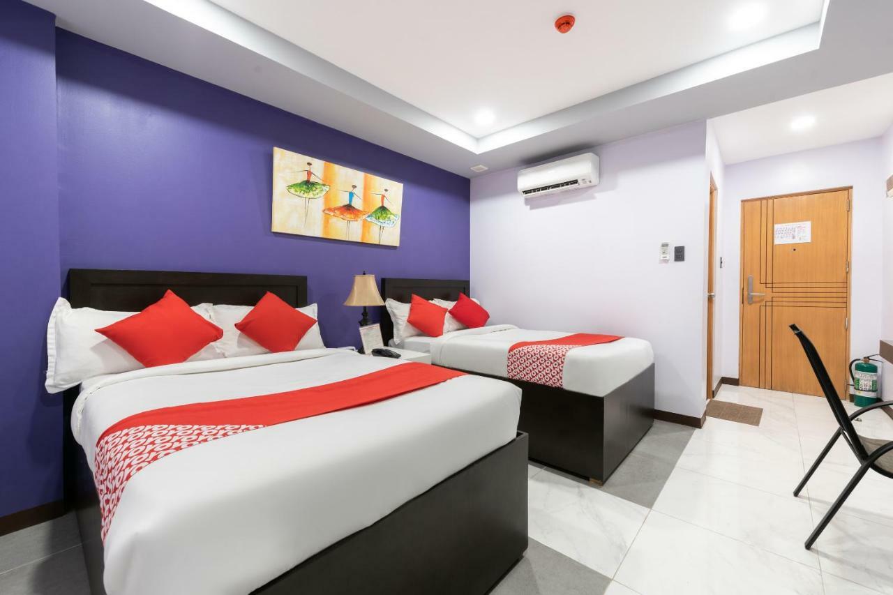 Oyo 171 Amore Hotel Muntinlupa City Exterior foto